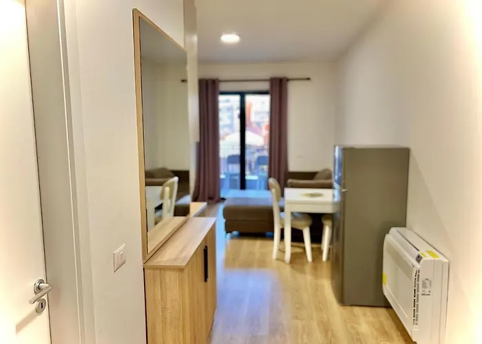 Bazaar Center * Tirana